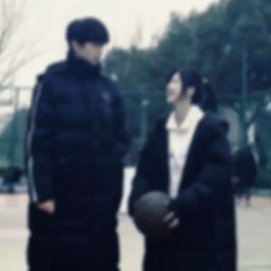 淫词艳曲激情骚麦自慰
