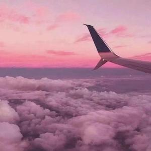 淫词艳曲激情骚麦自慰
